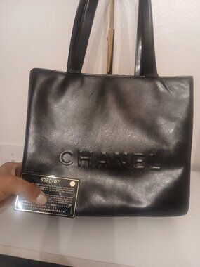 Chanel vintage purse